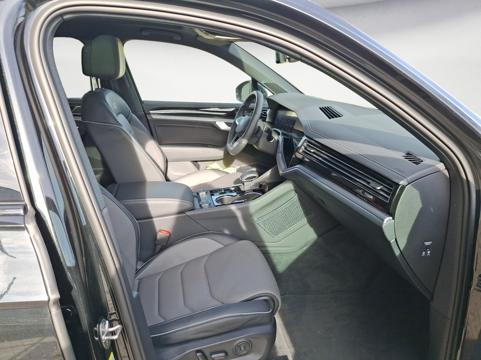 Volkswagen - Touareg