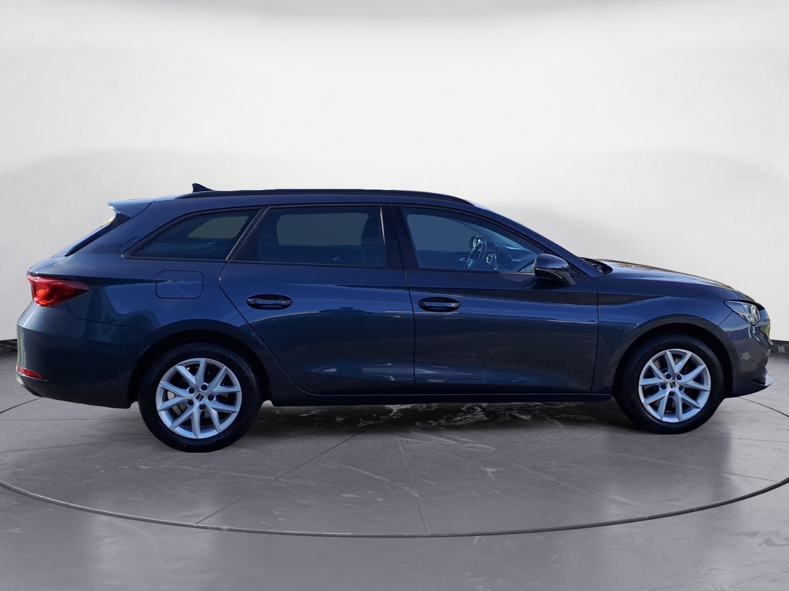 Seat - Leon Sportstourer 2.0 TDI DSG Style