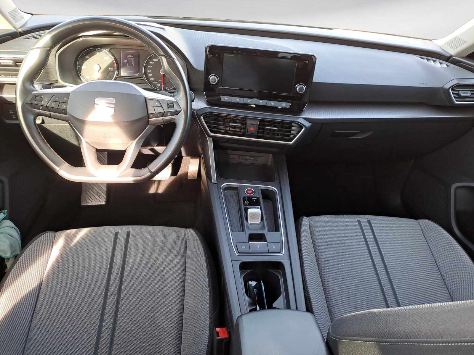 Seat - Leon Sportstourer 2.0 TDI DSG Style