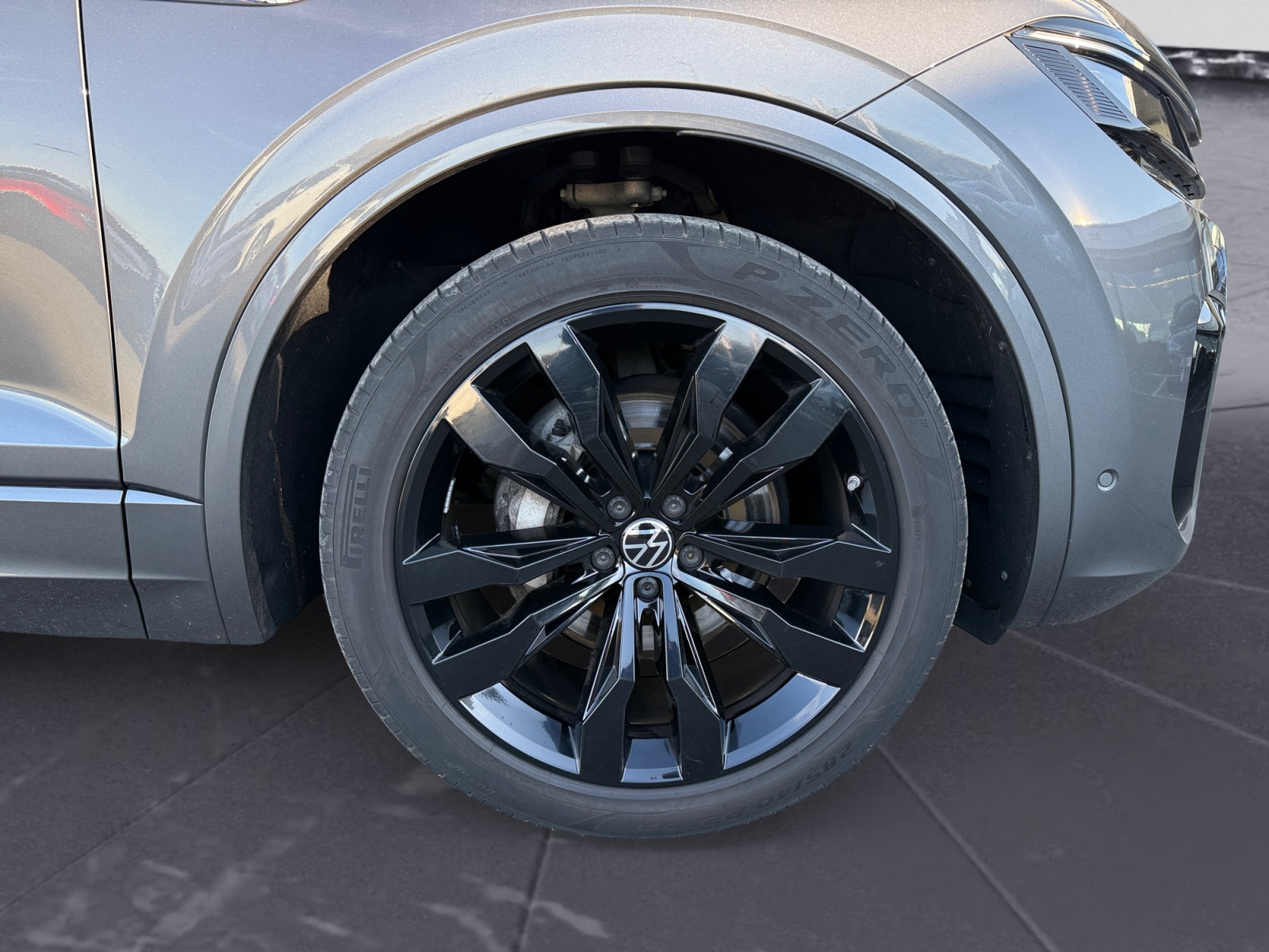 Volkswagen - Touareg