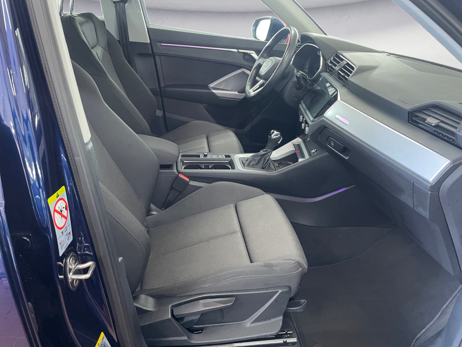 Audi - Q3 45 TFSIe S tronic S line