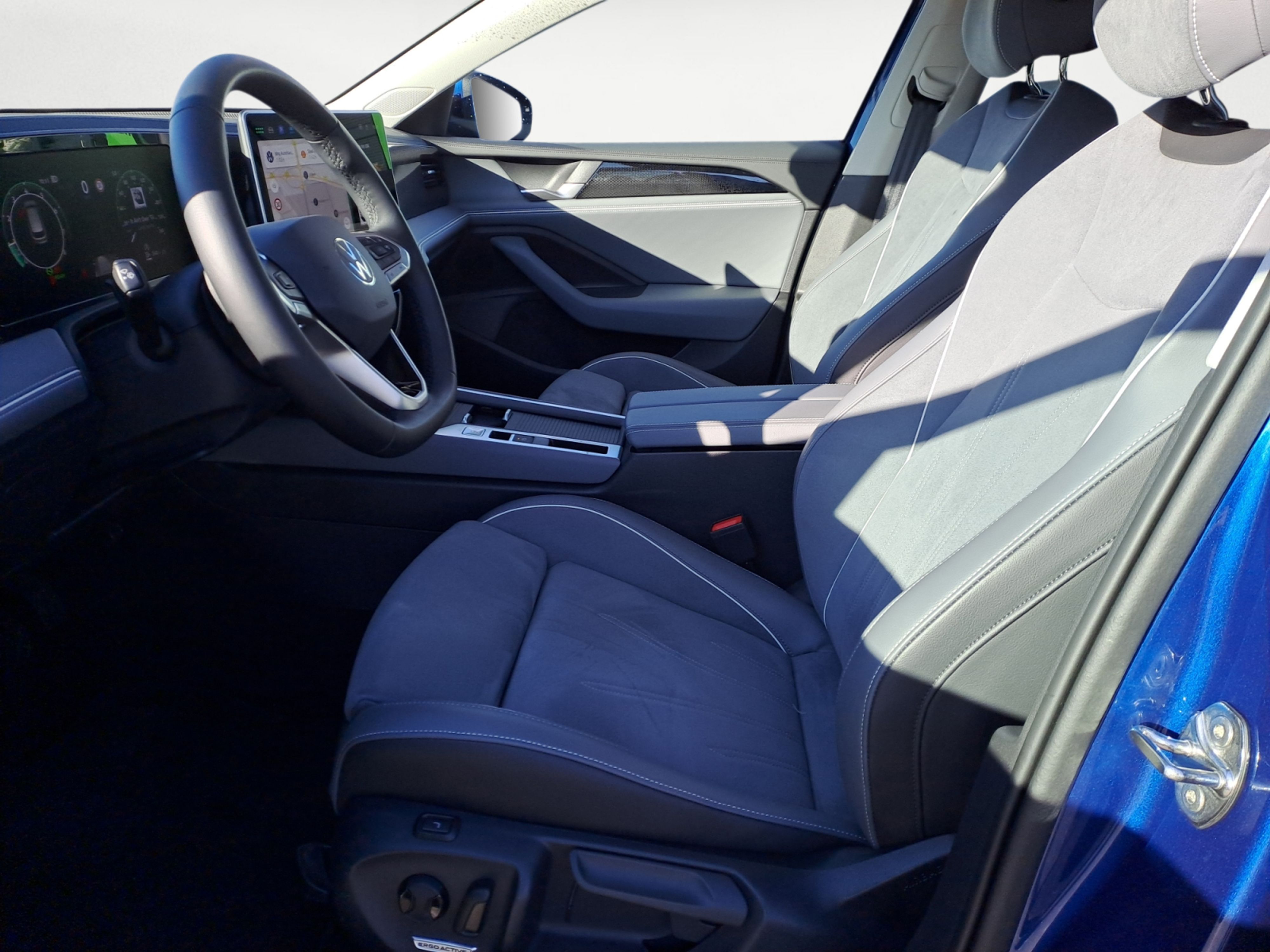 Volkswagen - Passat Variant