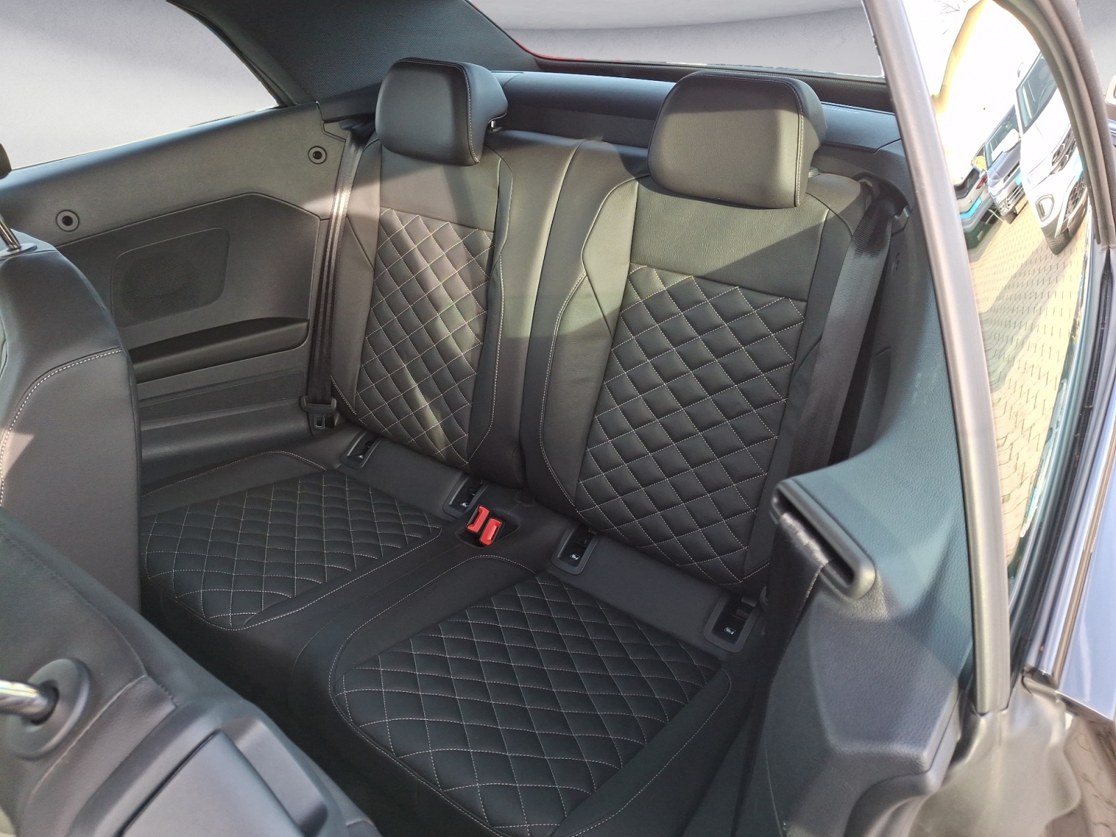 Volkswagen - T-Roc Cabriolet 1.5 TSI OPF DSG R-Line