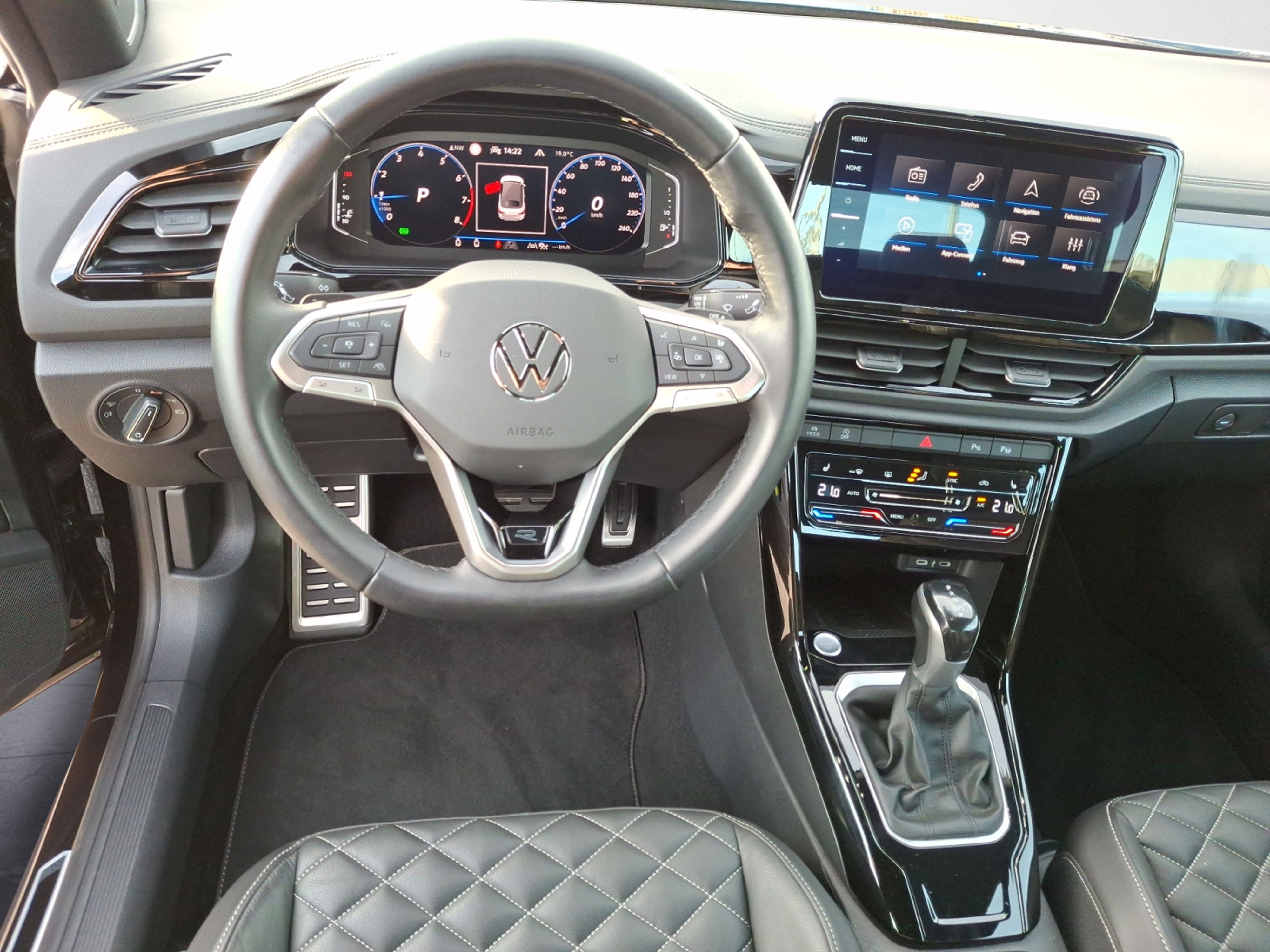 Volkswagen - T-Roc Cabriolet 1.5 TSI OPF DSG R-Line