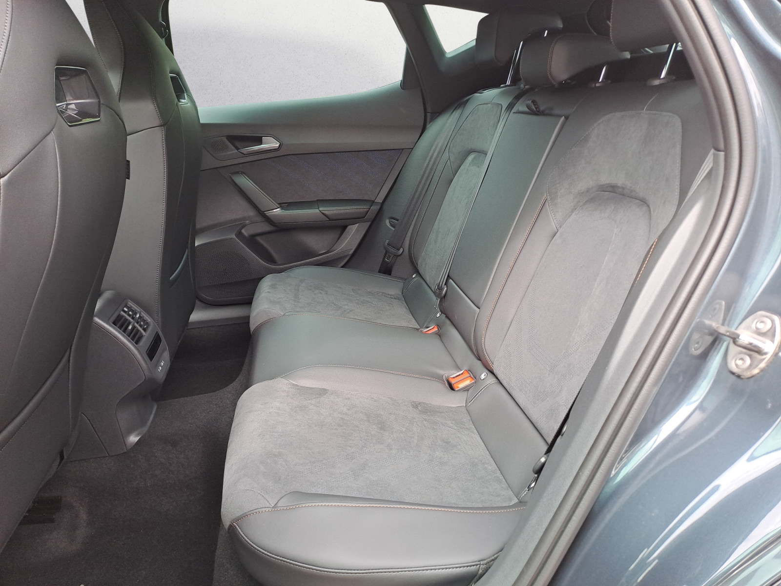 Cupra - Formentor 1.5 eTSI  7-Gang-DSG