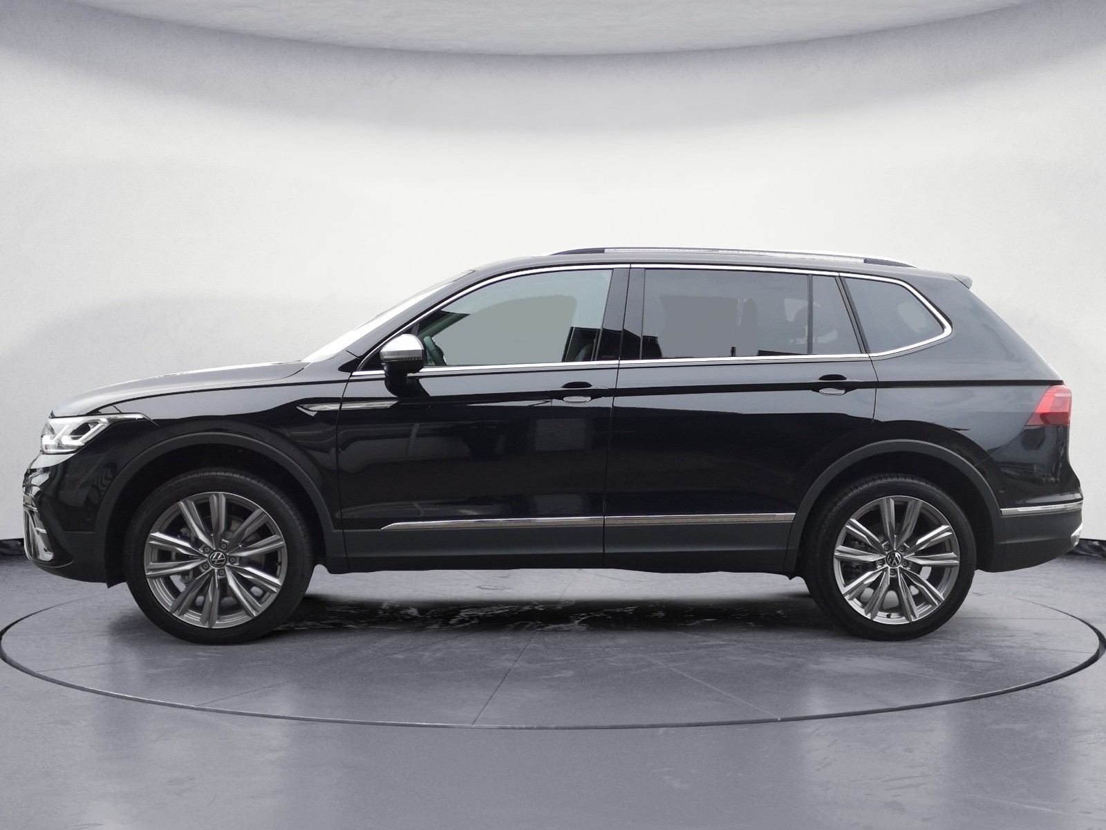 Volkswagen - Tiguan Allspace Elegance 2,0 l TSI OPF 4MOTION  7-Gang-Doppelkupplungsgetriebe DSG ,
