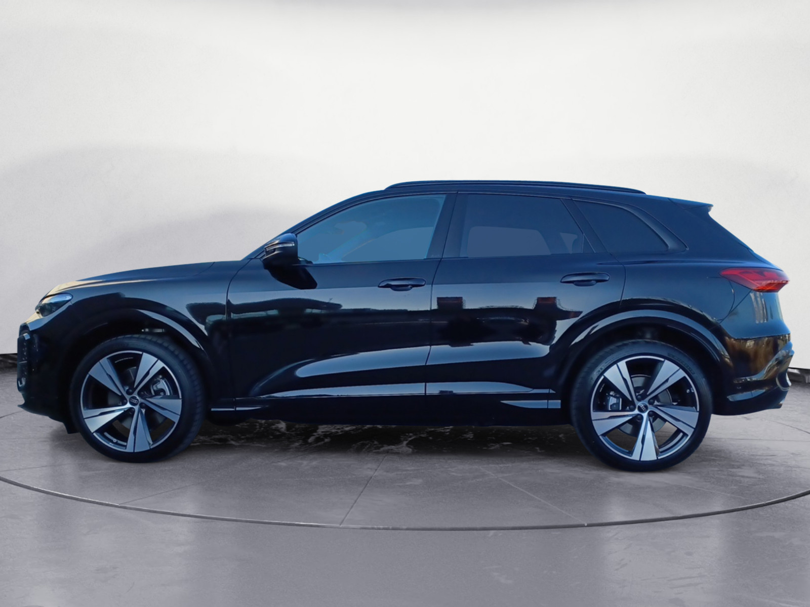 Audi - Q5 SUV TDI quattro S tronic