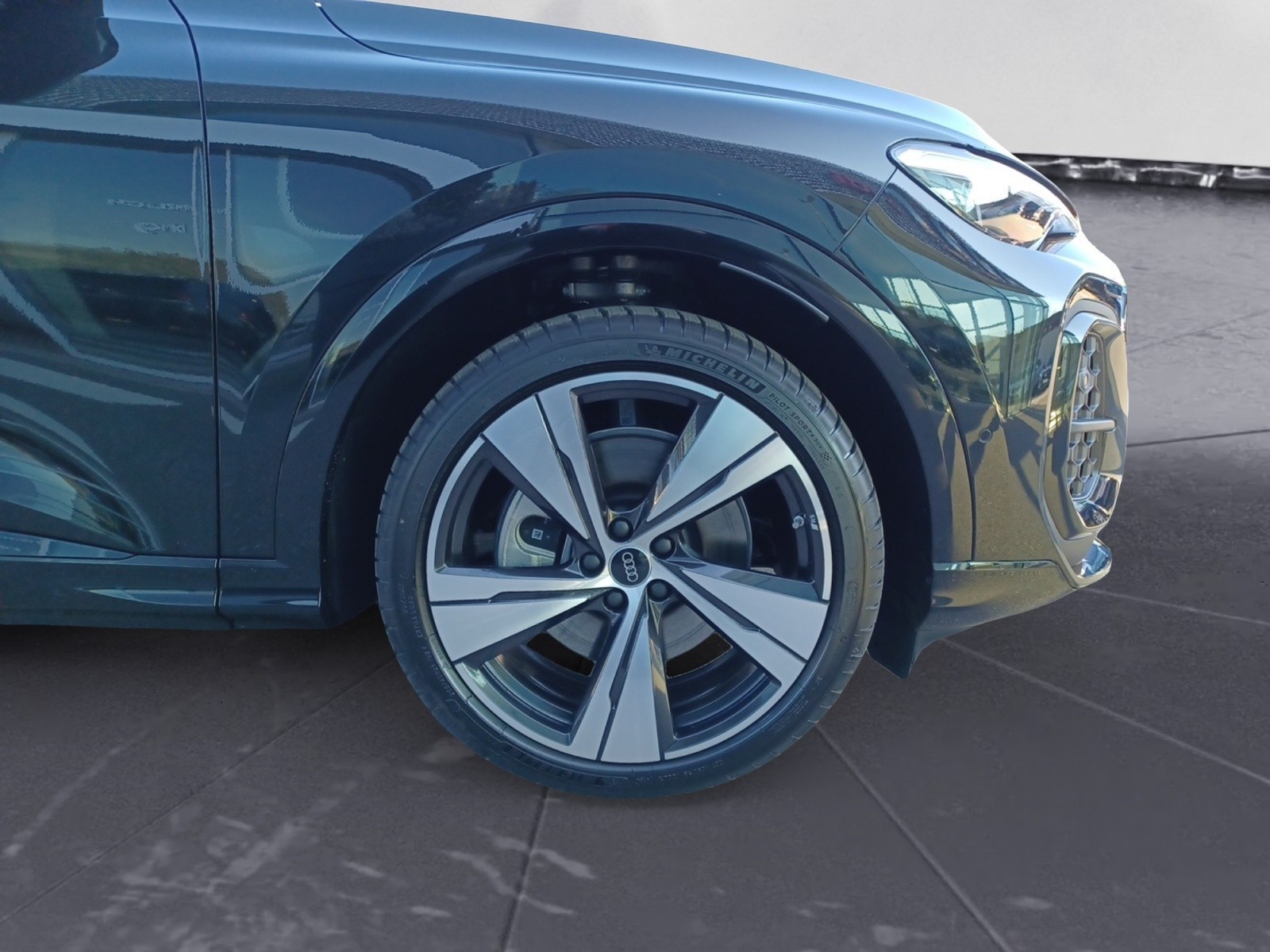 Audi - Q5 SUV TDI quattro S tronic