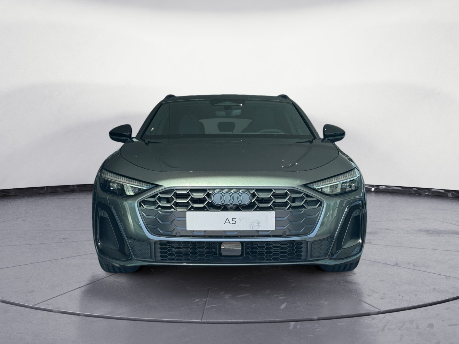 Audi - A5 Avant TFSI quattro S tron ic
