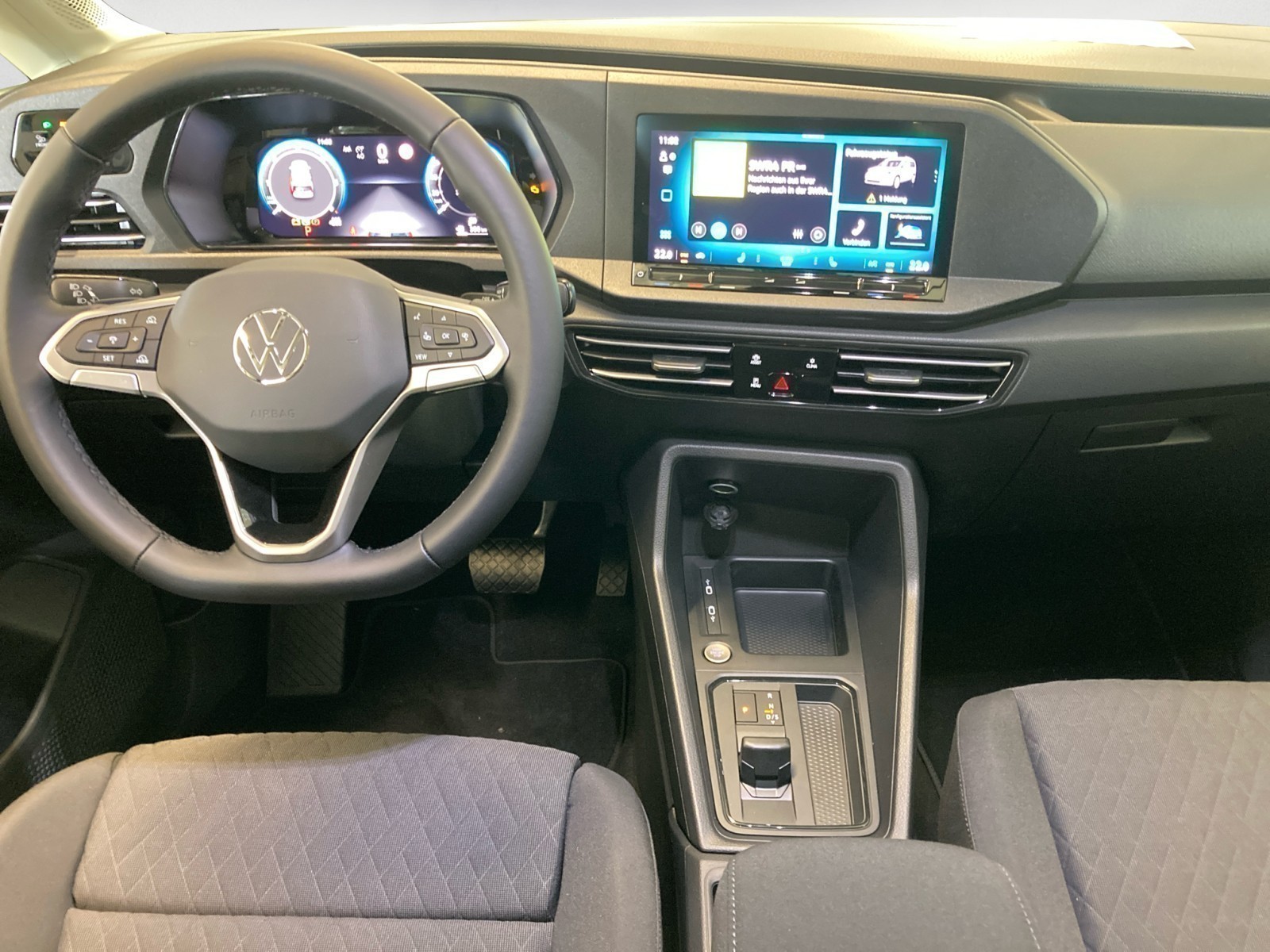 Volkswagen - NFZ Caddy Life 5-Sitzer Motor: 2,0 l TDI EU6 SCR  Getriebe: 7-Gang-Doppelkupplungsgetriebe Radstand: 2755 mm ,