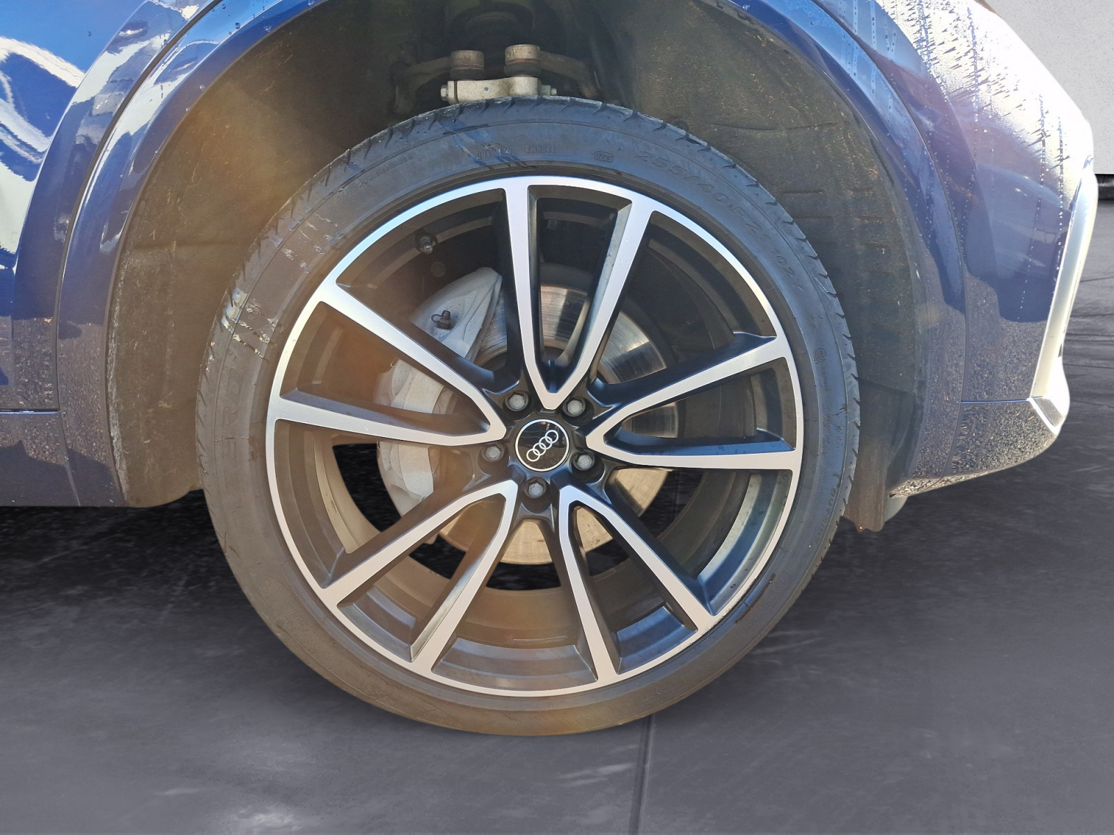 Audi - Q5 55 TFSIe quattro S tronic S line