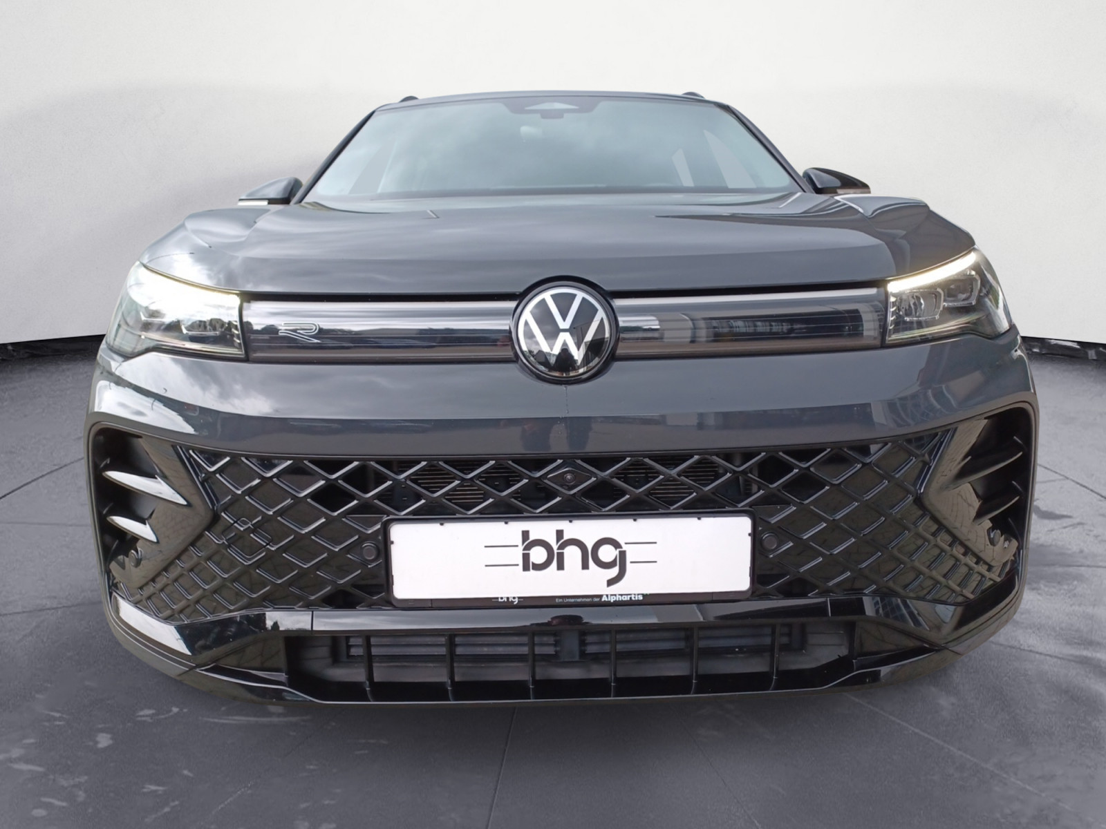 Volkswagen - Tiguan 2.0 TDI SCR 4MOTION DSG R-Line