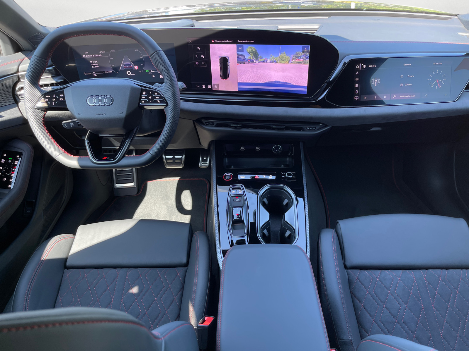 Audi - A6 Avant TDI quattro  S troni c