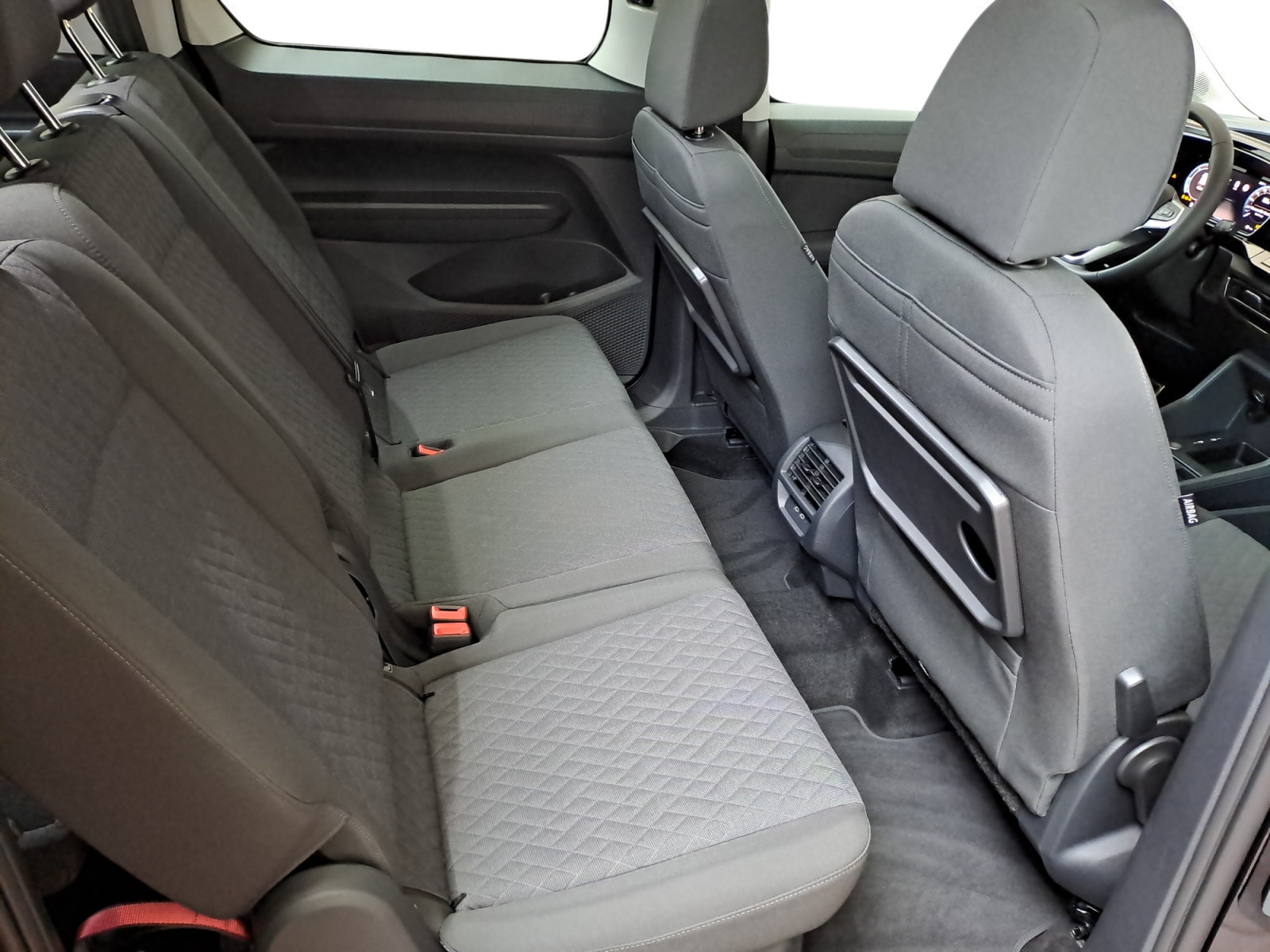 Volkswagen - Caddy Maxi Life 7-Sitzer 2,0 l  TDI EU6 SCR Frontantrieb 7-Gang-DSG Radst. 2970 mm