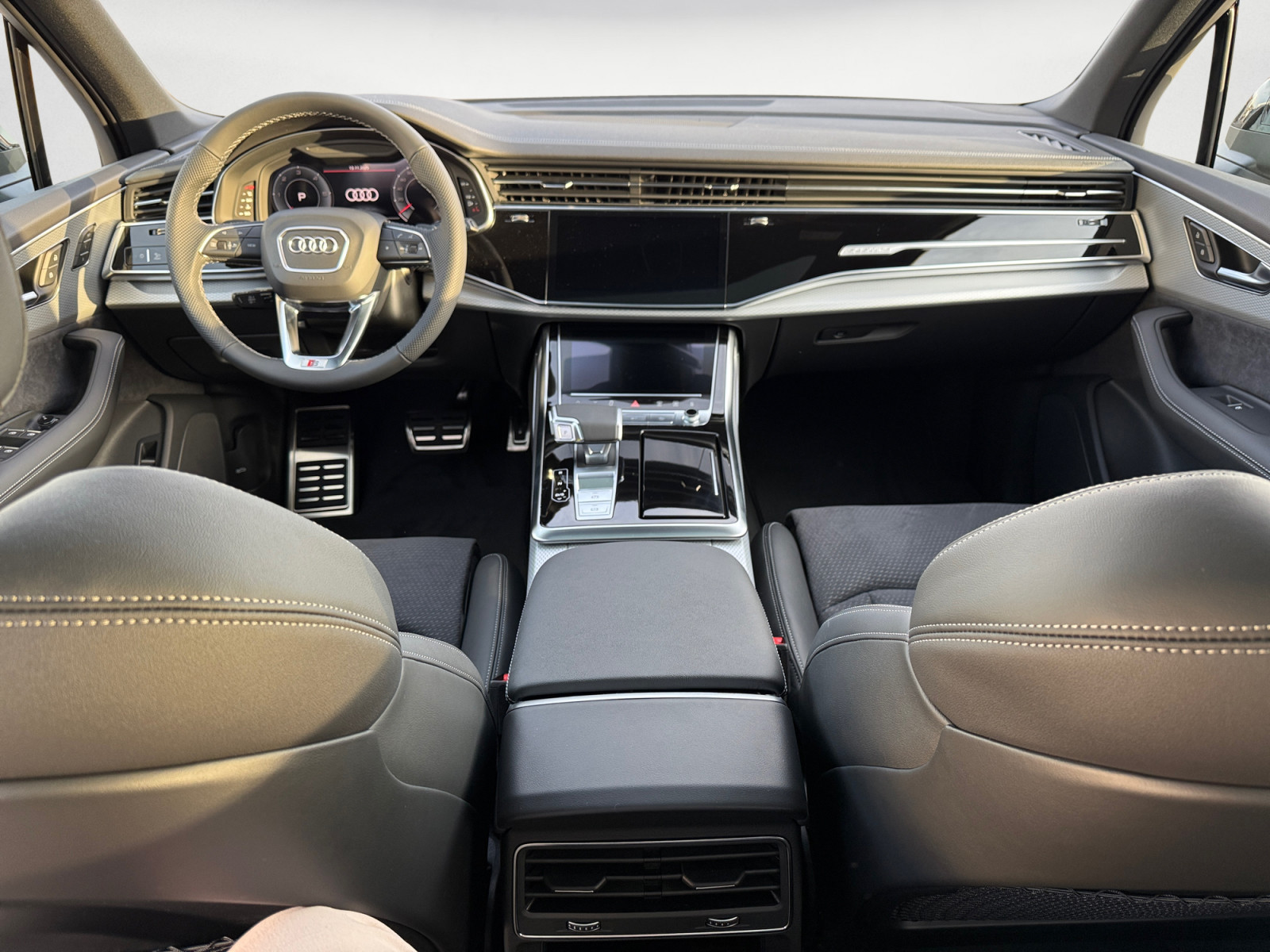 Audi - Q7 SUV S line TDI quattro ti ptronic