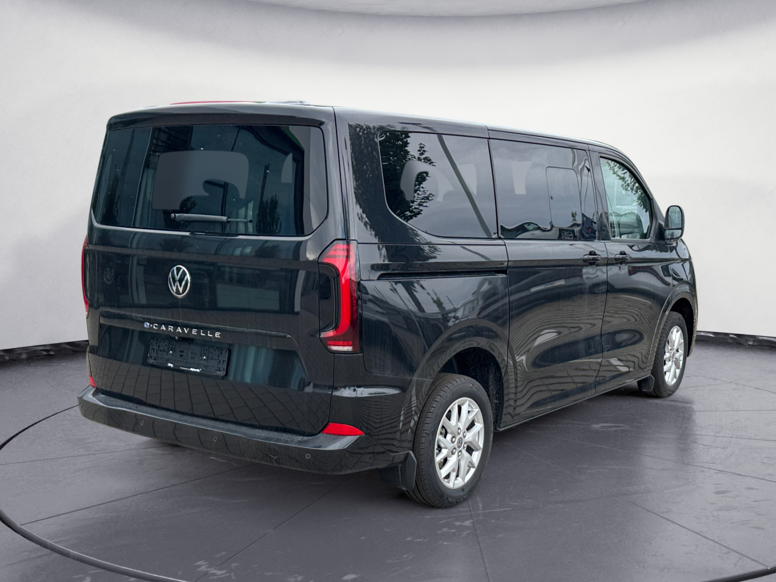 Volkswagen - e-Caravelle Style