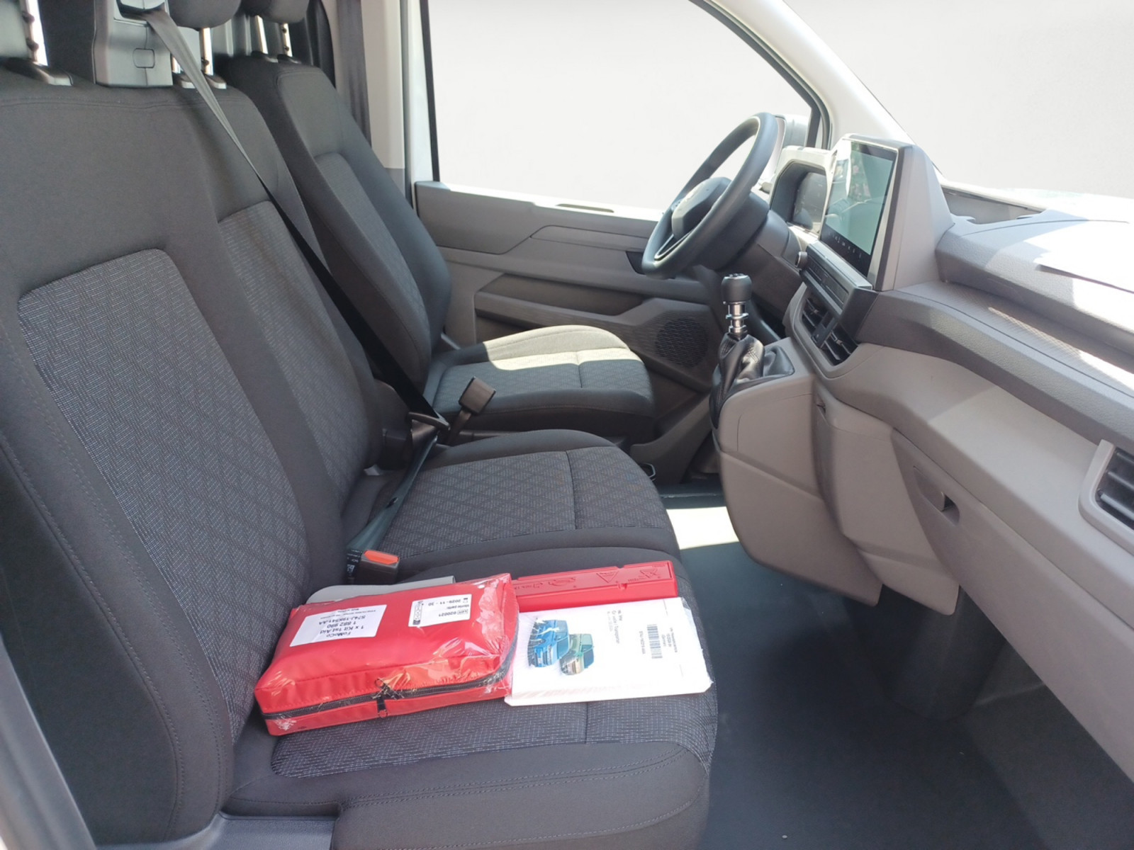 Volkswagen - Transporter Kasten 2,0 l TDI 6-Ga ng Radst. 3100 mm