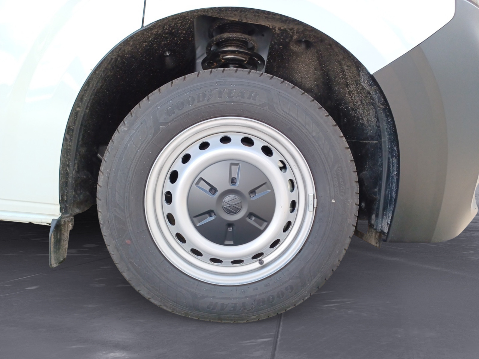 Volkswagen - Transporter Kasten 2,0 l TDI 6-Ga ng Radst. 3100 mm