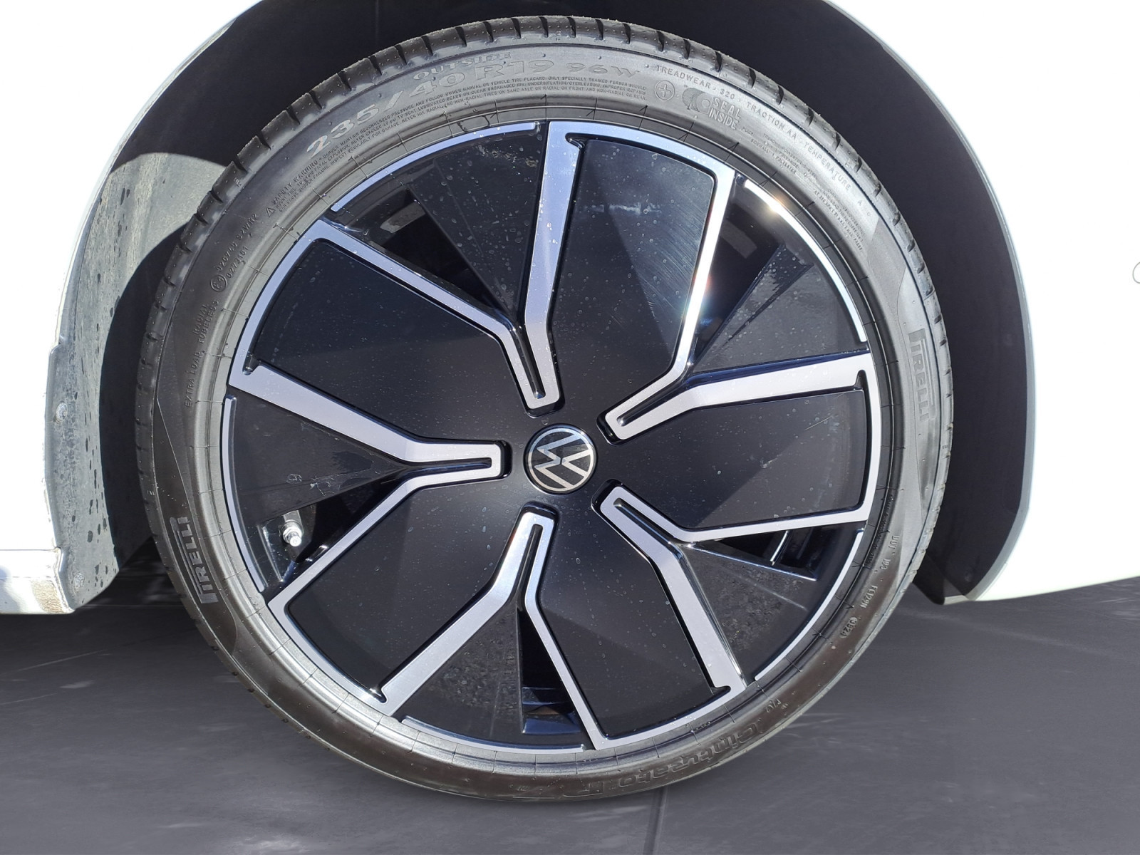 Volkswagen - Passat Variant 2.0 TDI SCR 4Motion DSG R-Line