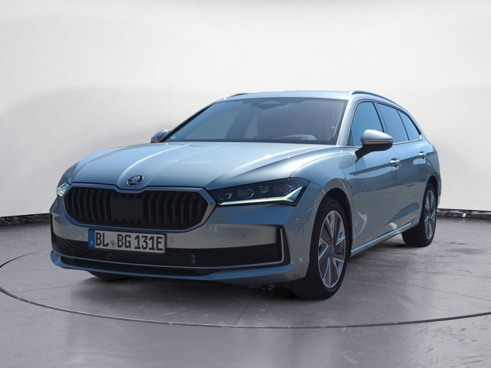 Skoda - Superb Combi Selection 1,5 TSI iV 