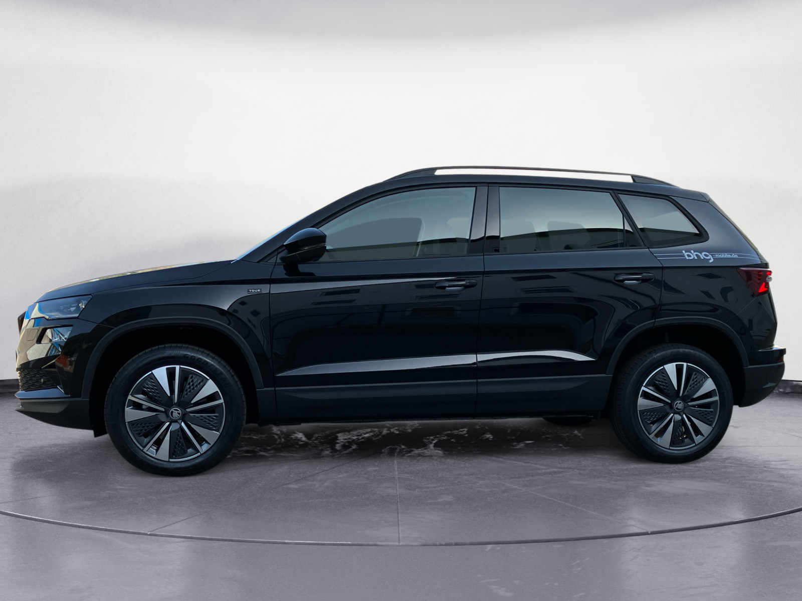 Skoda - Karoq Tour 2,0 TDI 7-Gang-DSG