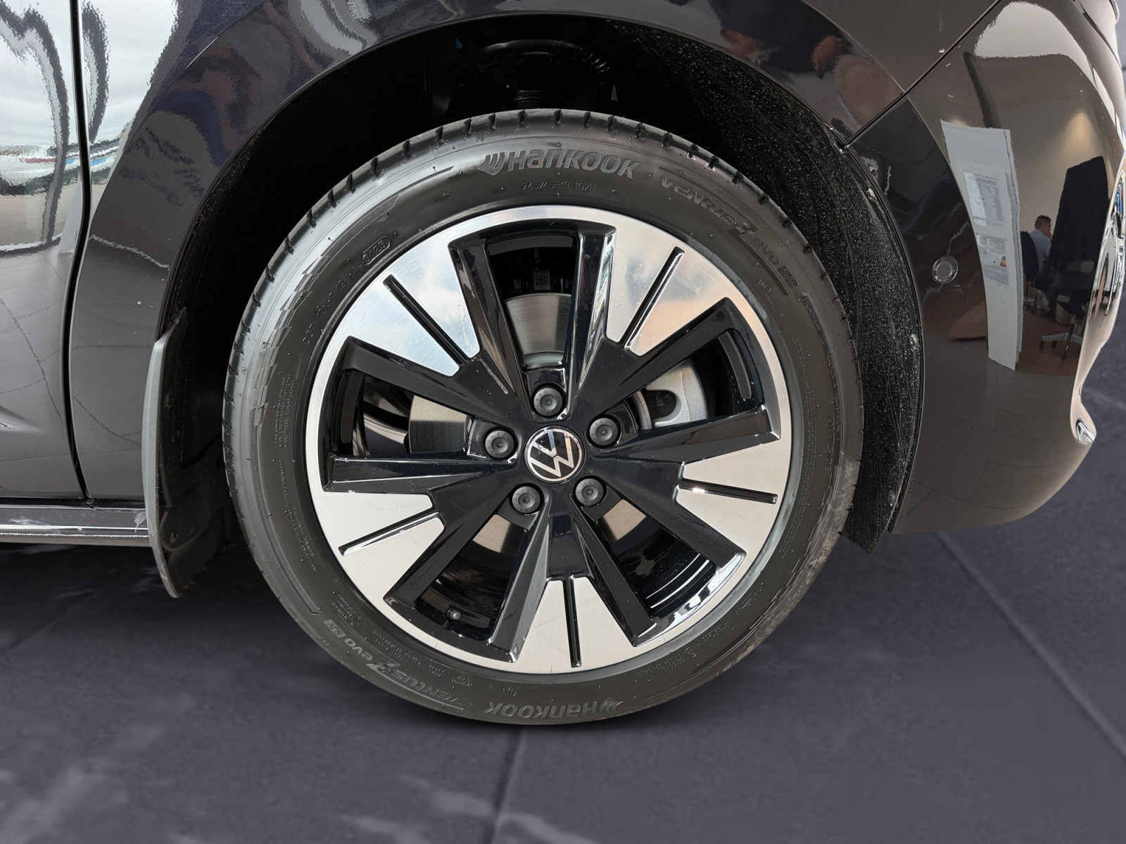 Volkswagen - Multivan Style 2,0 l TDI SCR Fron tantrieb 7-Gang-DSG Radst. 3124 mm lange r Überhang