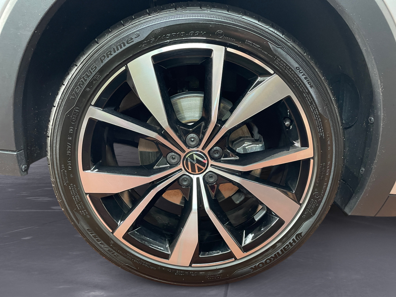 Volkswagen - T-Cross R-Line 1.5 l TSI ACT OPF