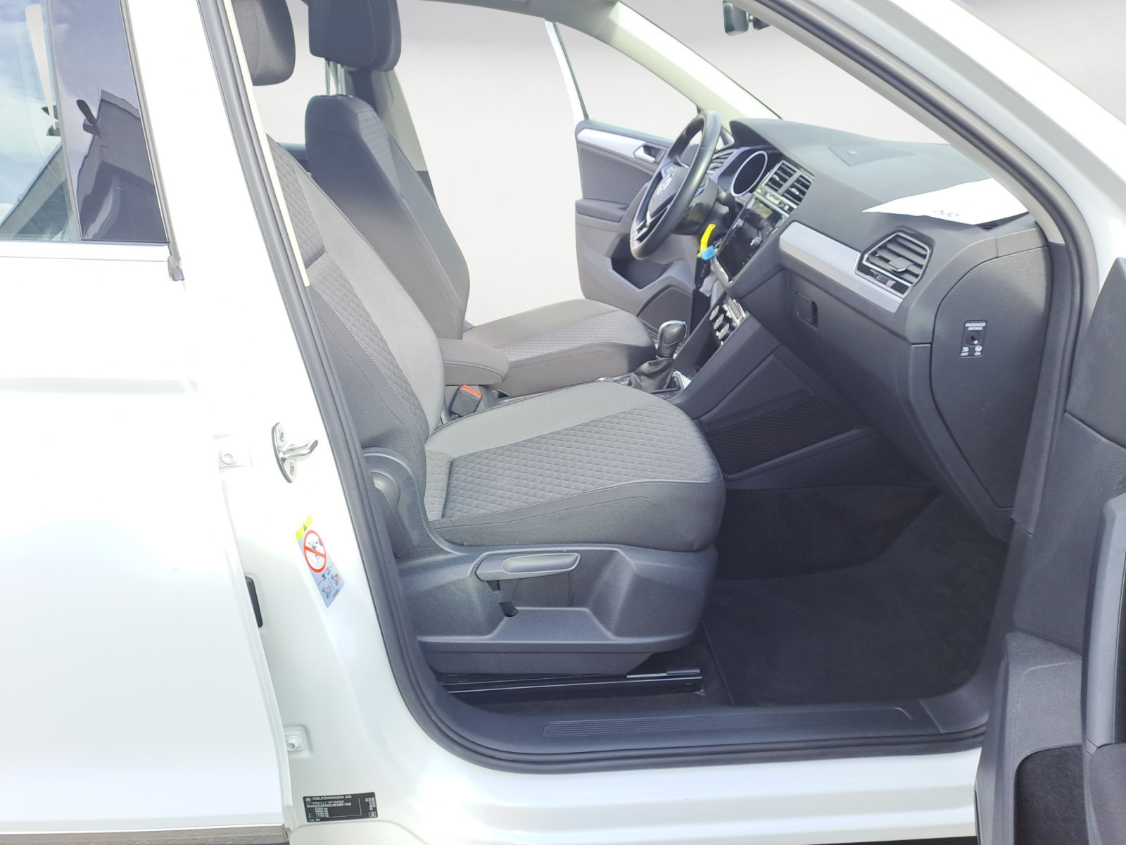 Volkswagen - Tiguan 2.0 TDI SCR 4Motion DSG Comfortline