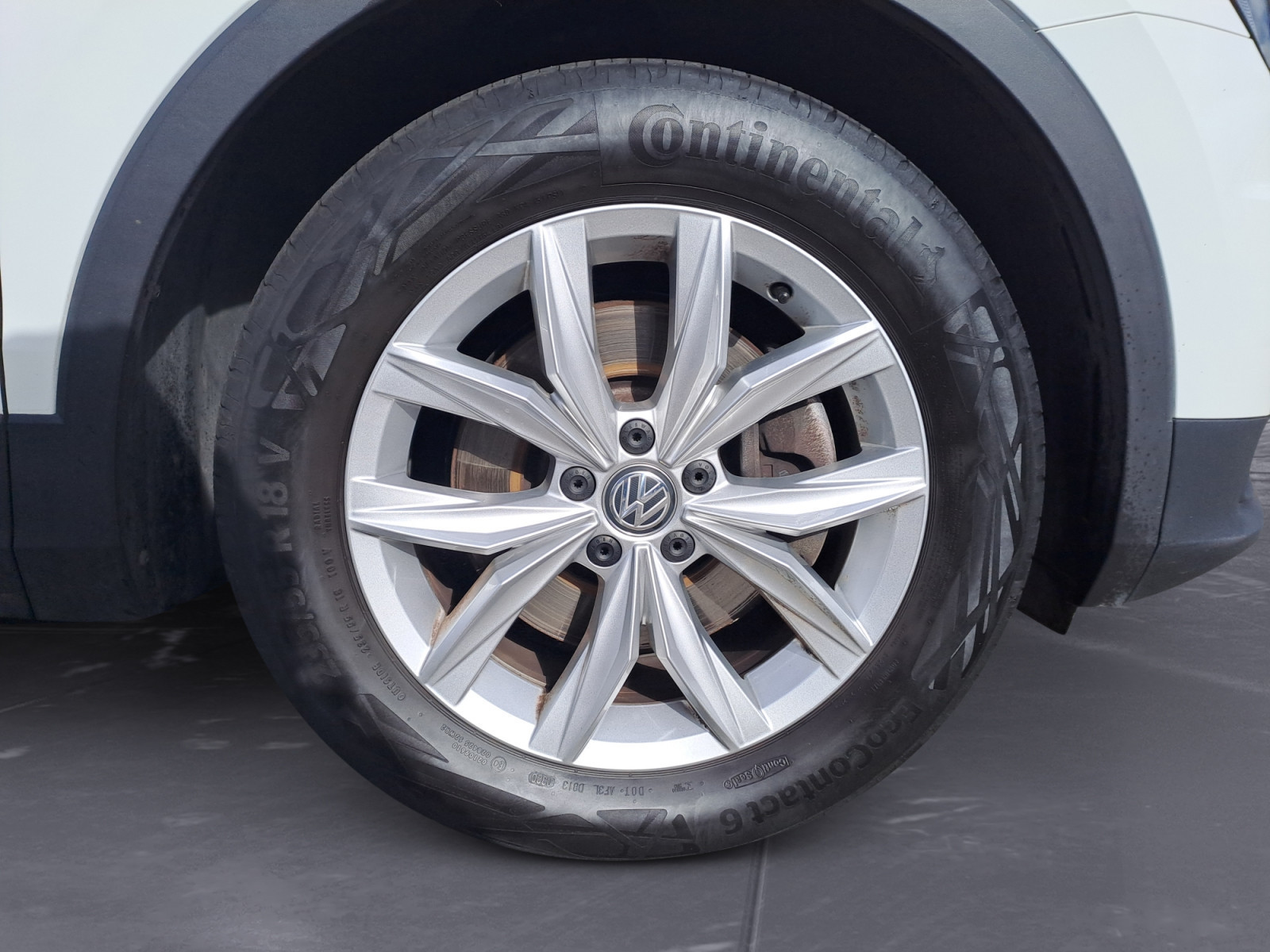 Volkswagen - Tiguan 2.0 TDI SCR 4Motion DSG Comfortline