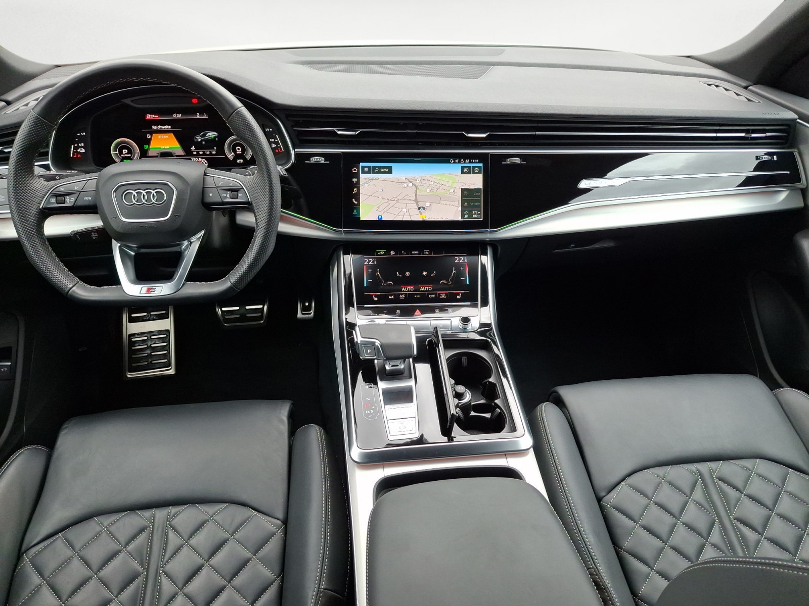 Audi - Q8 55 TFSIe quattro tiptronic