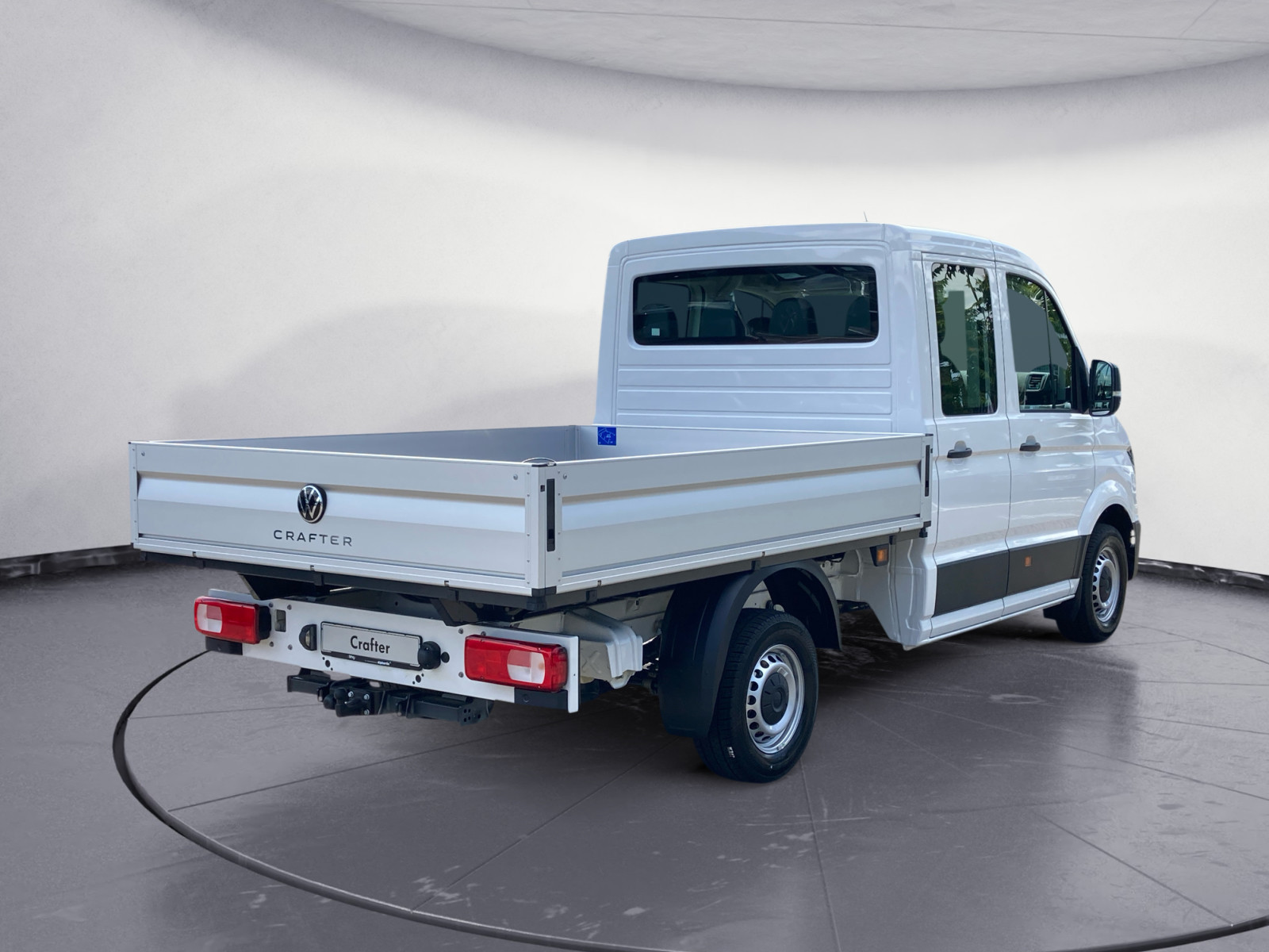 Volkswagen - Crafter 35 Fahrgestell Doppelkabine 2,0 l Heckantrieb 6-Gang Radst. 3640 mm