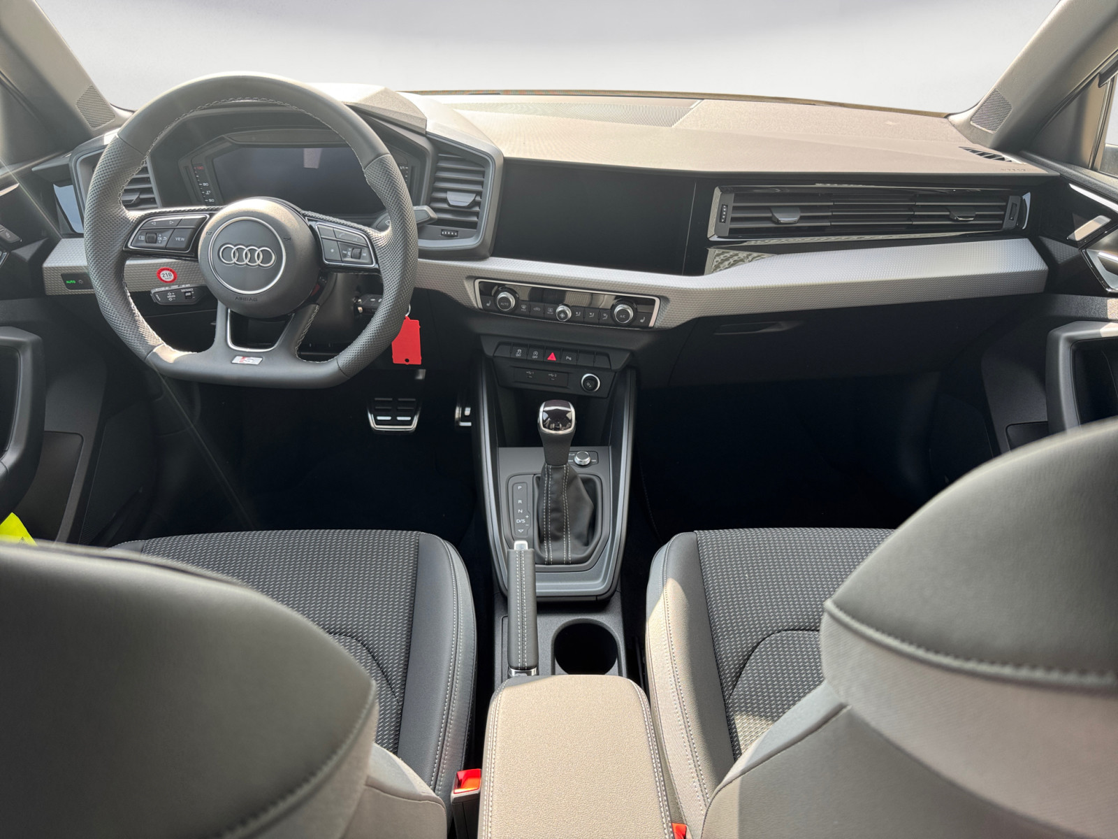 Audi - A1 Sportback advanced 25 TFSI 70(95 ) kW(PS) S tronic