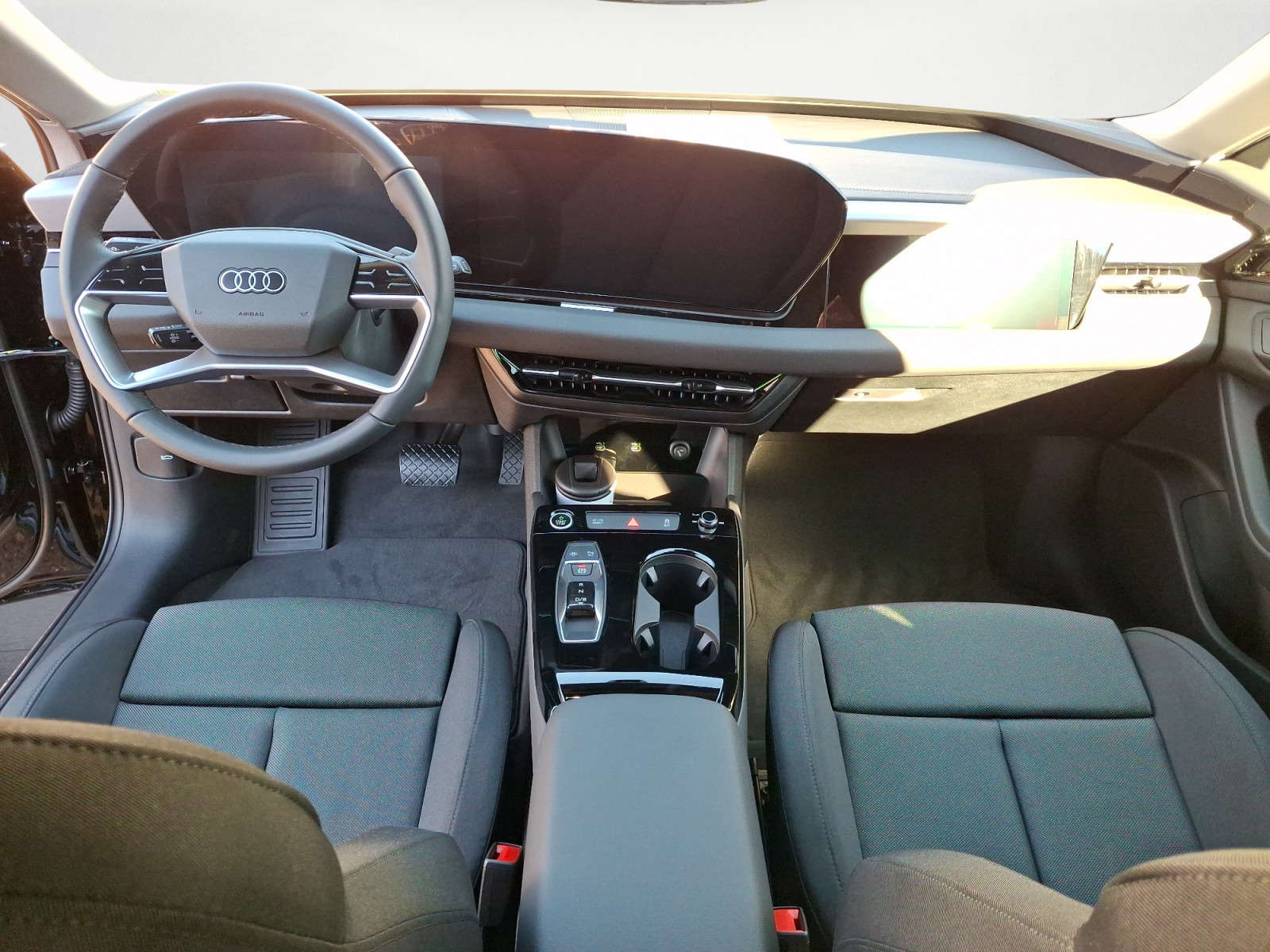 Audi - A6 Avant e-tron performance