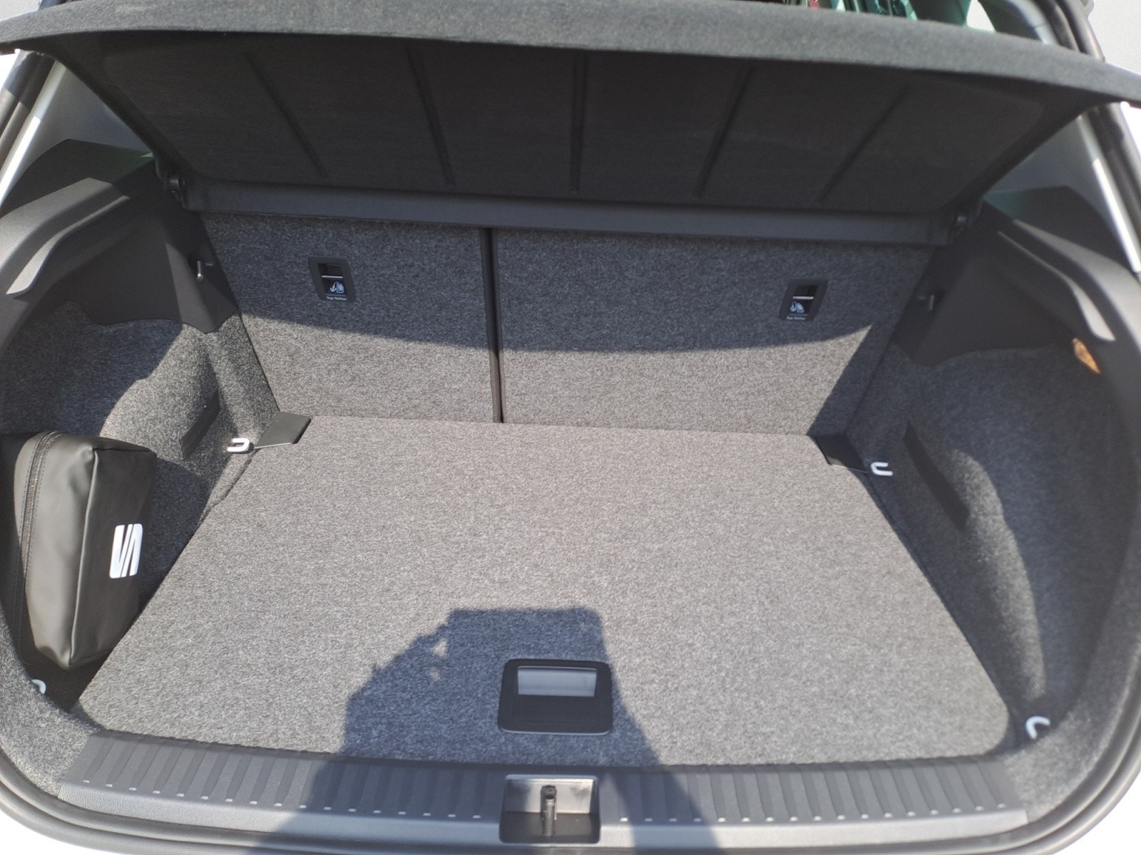 Seat - Arona Road Edition 1.0 TSI  7-Gang-DSG