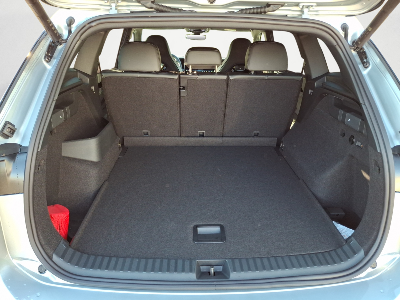 Volkswagen - Tayron R-Line 2,0 l TDI SCR 4MOTION   7-Gang-Doppelkupplungsgetrie be DSG