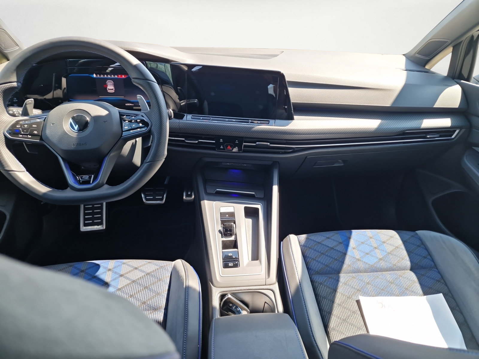 Volkswagen - Golf R 2.0 TSI 4Motion DSG R