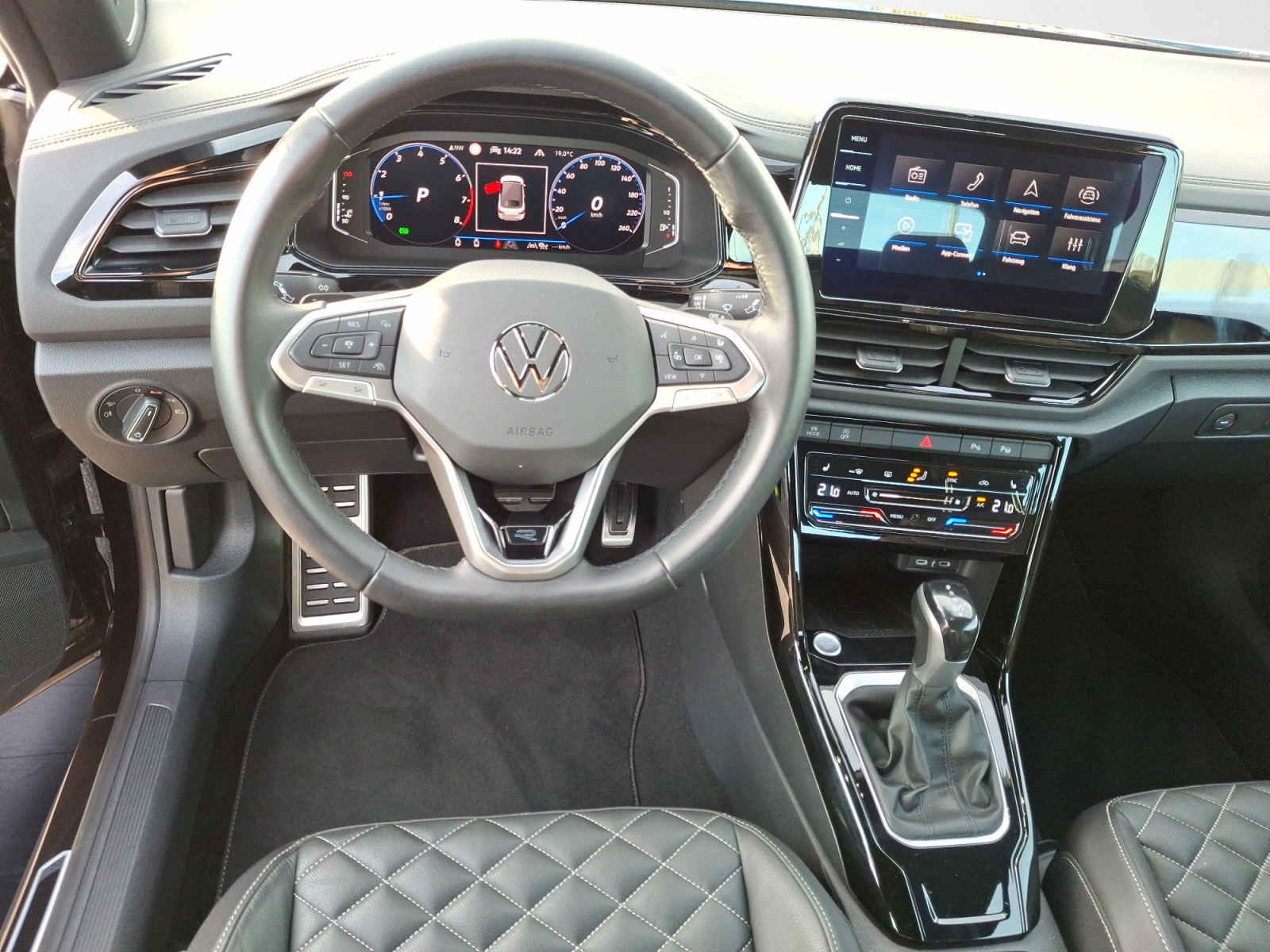 Volkswagen - T-Roc Cabriolet 1.5 TSI OPF DSG R-Line