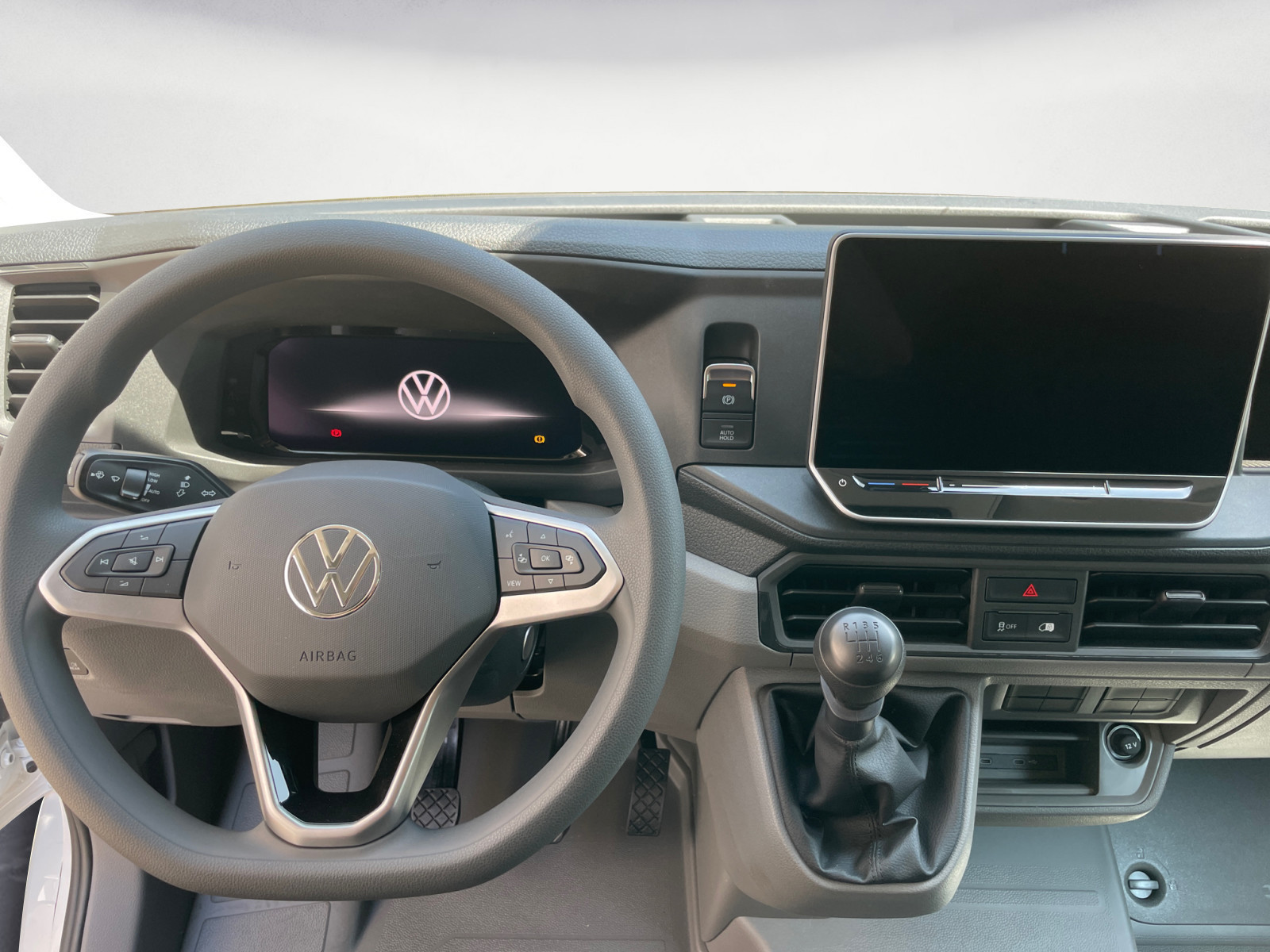 Volkswagen - Crafter 35 Kasten 2,0 l Frontantr ieb 6-Gang Radst. 3640 mm