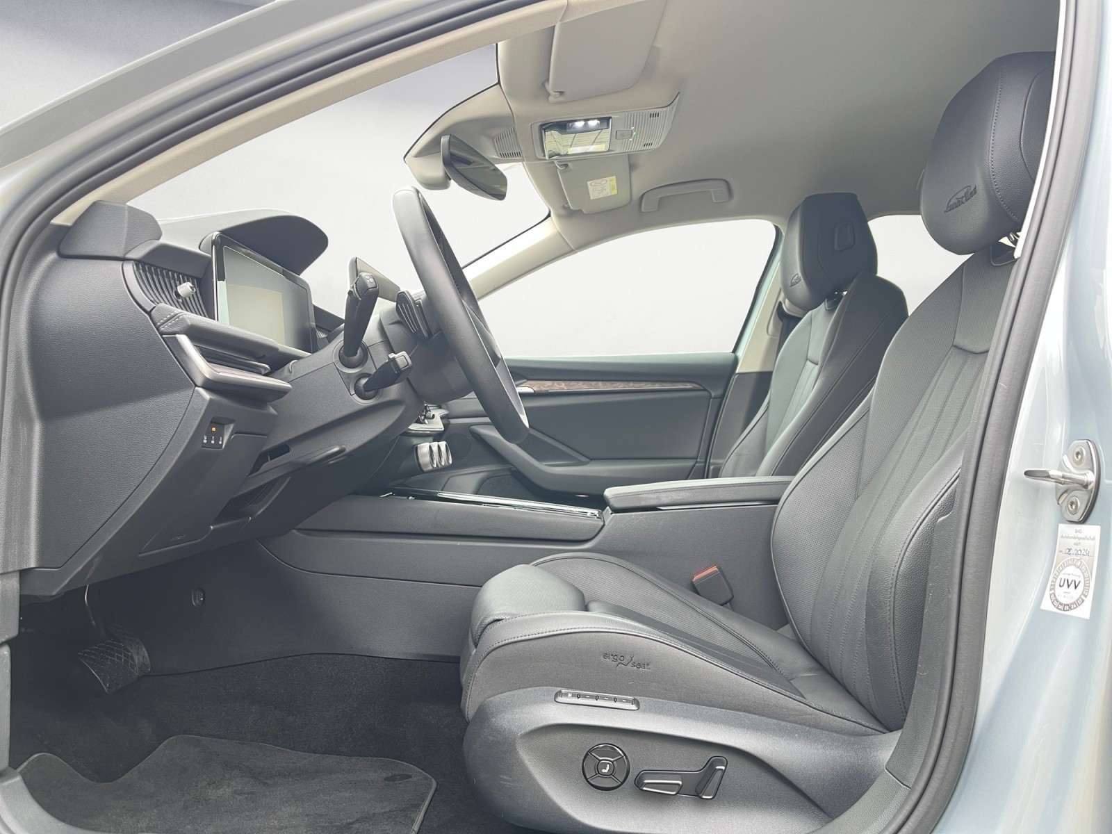 Skoda - Superb Combi 2.0 TDI DSG L&K