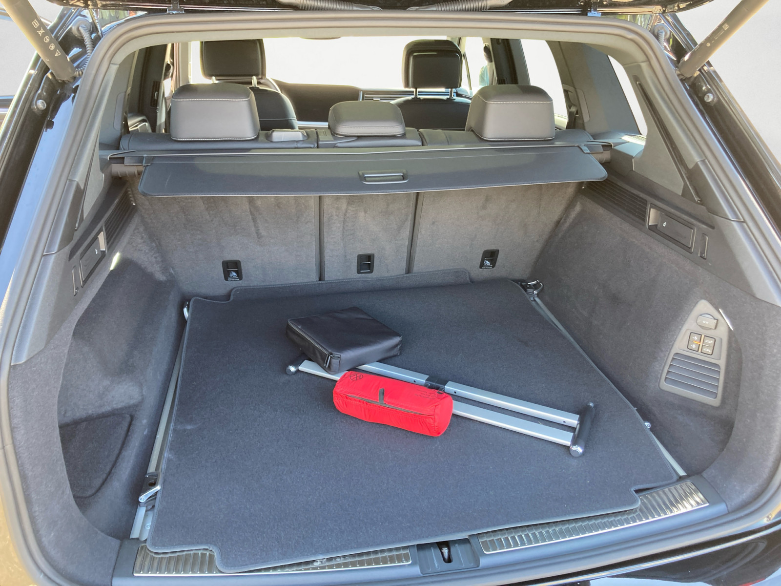 Volkswagen - Touareg