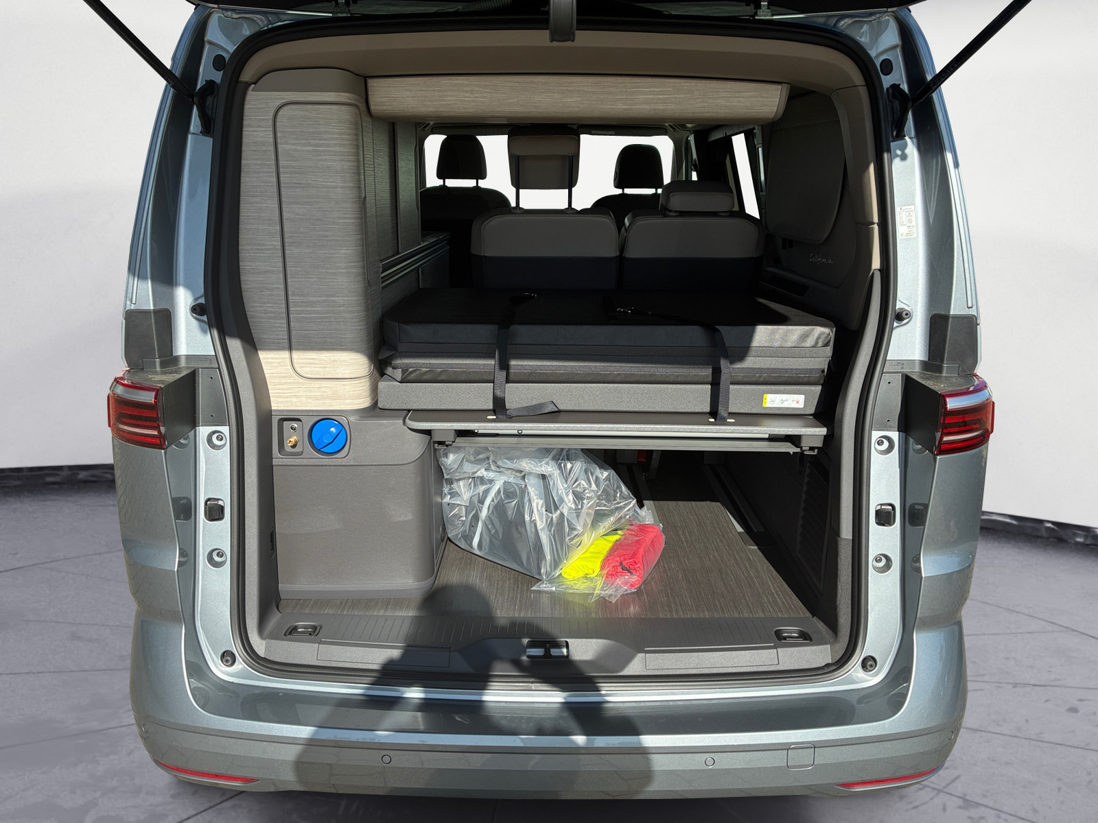 Volkswagen - California Der neue California Ocean 2,0 l TDI SCR Frontantrieb 7-Gang-DS G Radst. 3124 mm