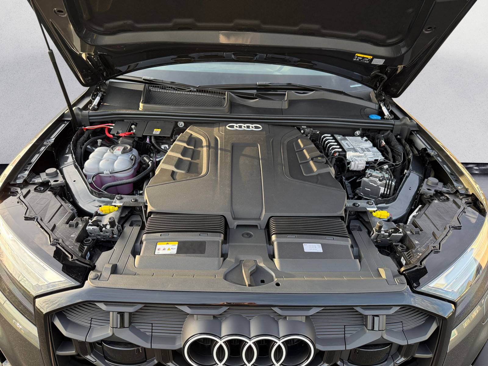 Audi - Q7 SUV S line TDI quattro ti ptronic