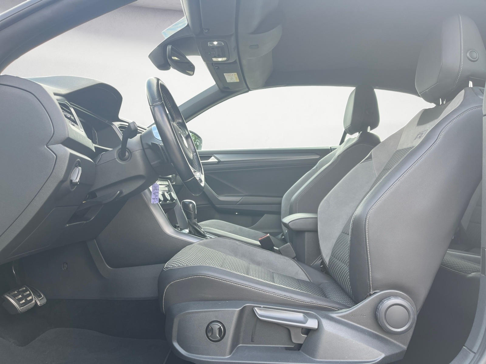 Volkswagen - T-Roc Cabriolet 1.5 TSI ACT OPF DSG R-Line