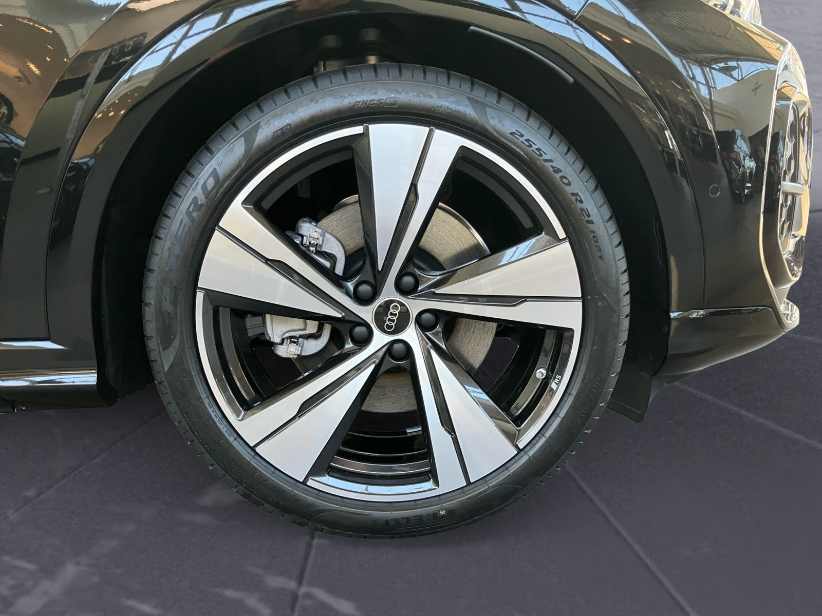 Audi - Q5 Sportback TDI quattro S t ronic