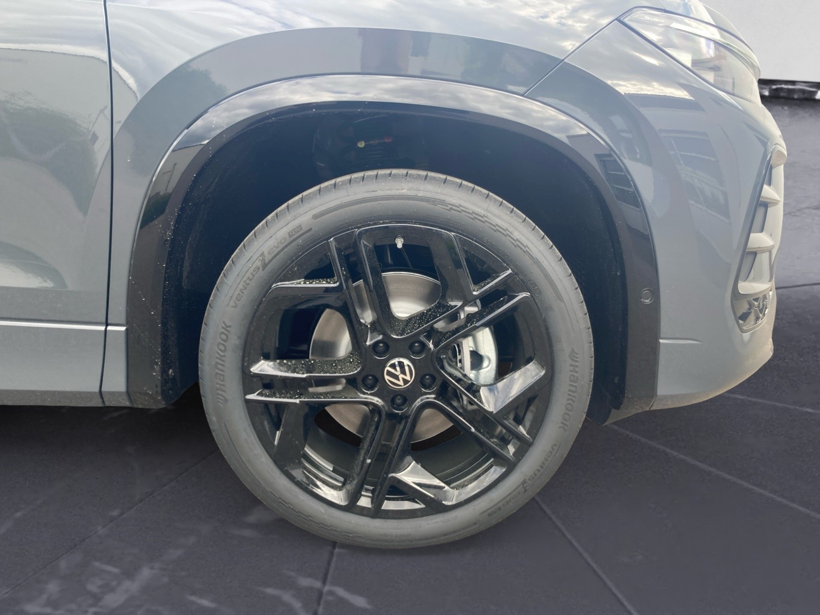 Volkswagen - Tayron R-Line 2,0 l TDI SCR 4MOTION 7-Gang-Doppelkupplungsgetrie be DSG