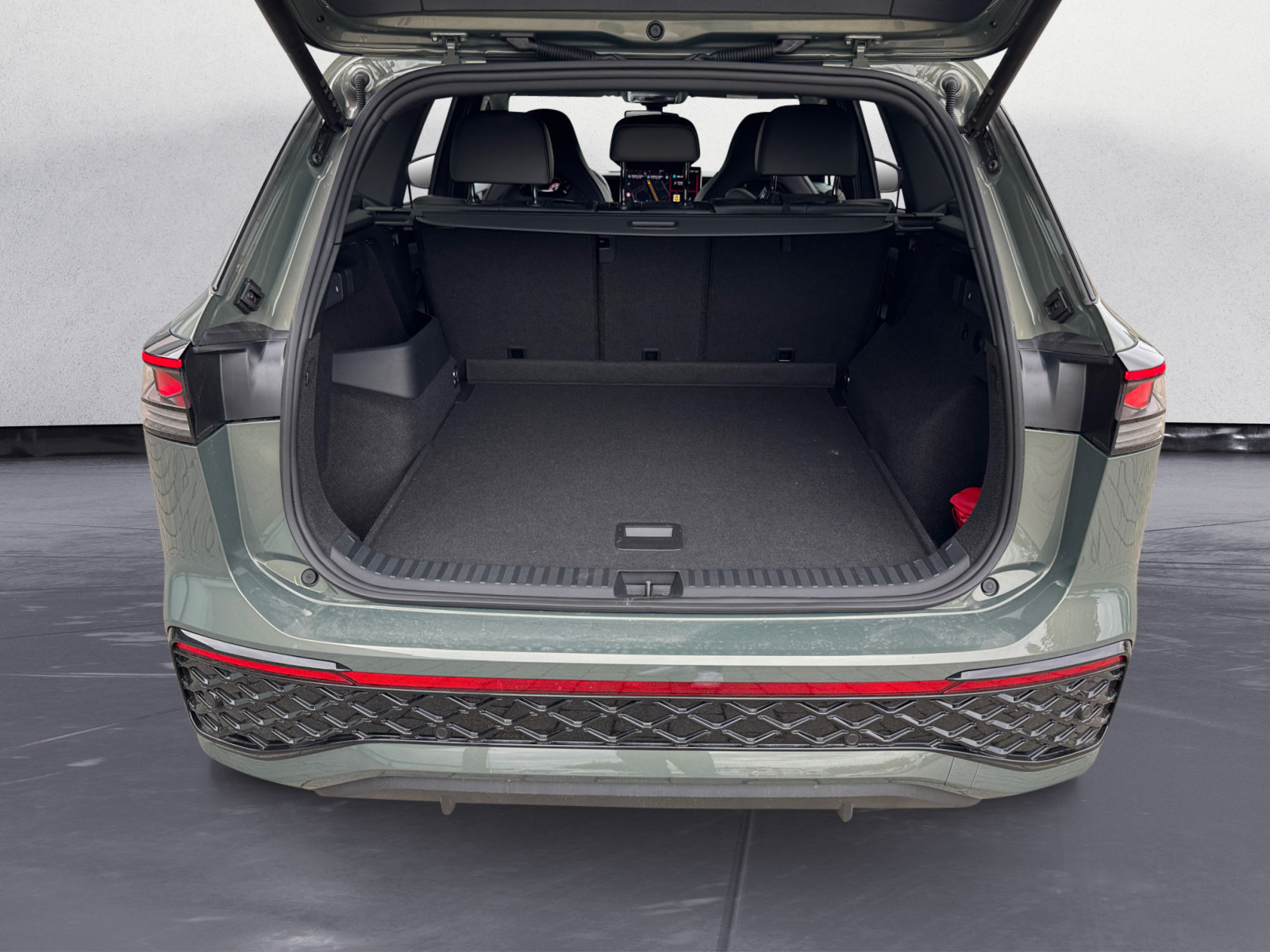 Volkswagen - Tayron R-Line 2,0 l TSI OPF 4MOTION 7-Gang-Doppelkupplungsgetrie be DSG