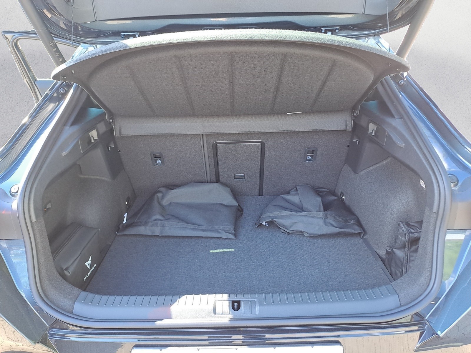 Cupra - Formentor VZ 1.5 e-HYBRID  6-Gang-DSG