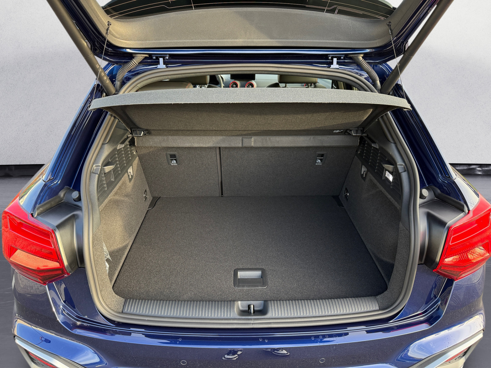 Audi - Q2 S line 35 TFSI 110(150) kW(PS) S tronic