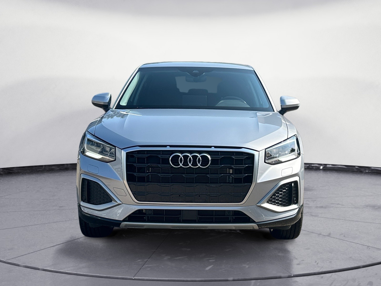 Audi - Q2 advanced 30 TFSI 85(116) kW(PS) Schaltgetriebe