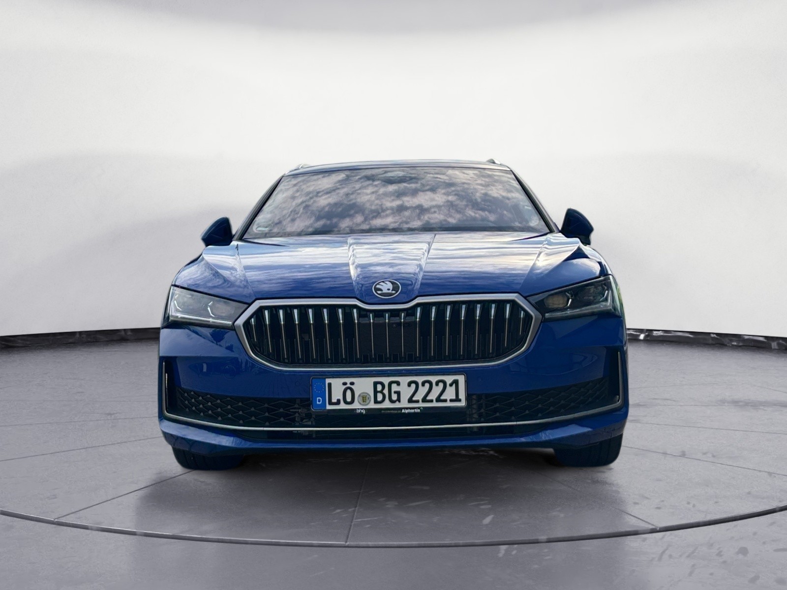 Skoda - Superb Combi L&K 2,0 TDI 7-Gang-